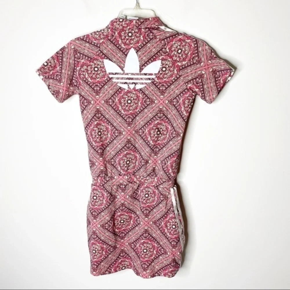Adidas‎ Pink Stained Glass Print Zip Front Dress Size Medium